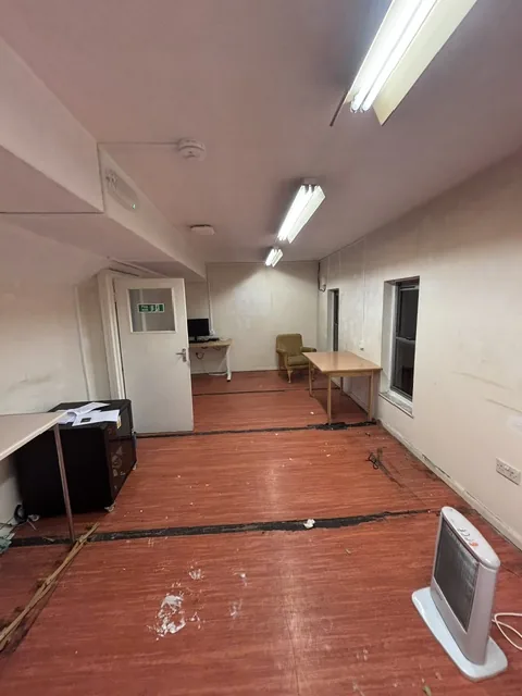 Asbestos artex removal from plasterboard walls in South Woodford